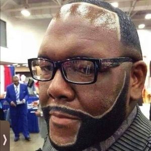 Meet your Posher, Derrick